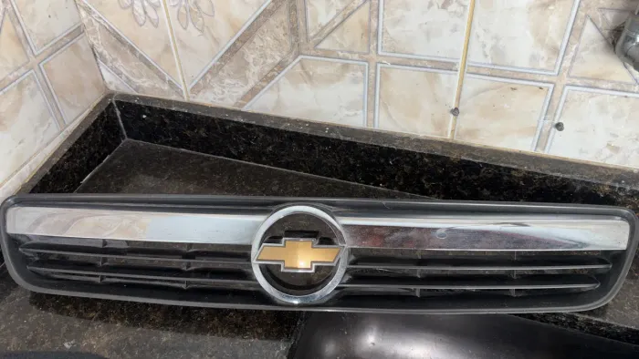 Grade Dianteira Original GM Corsa Classic 2003 a 2010