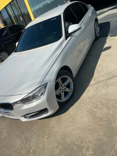 BMW 320I A 2.0 Turbo/activeflex 16V 184cv 4P 2015
