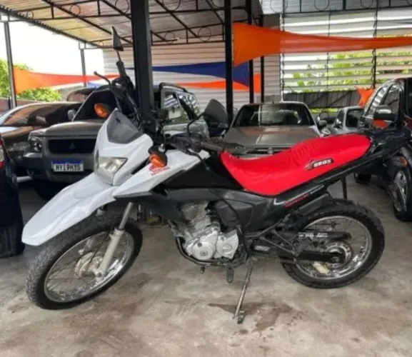 Linda Bros 160/2018 mais de R$ 2.800 a baixo da fipe!!!