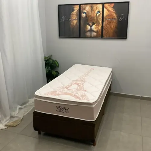 Base Baú em Corino com Colchão Eiffel Solteiro com Molas Ensacadas 63x188x88cm Anjos