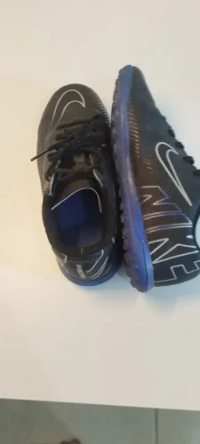 Chuteira Nike mercurial society tamanho 36 pouca usada