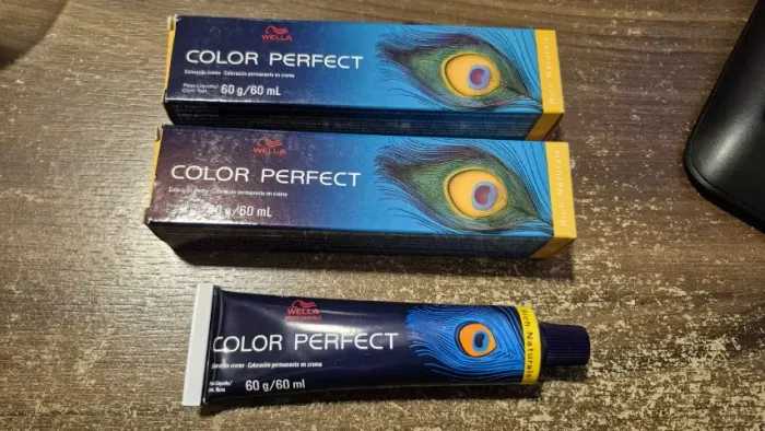 Tintas Color Perfect da Wella - 8/3