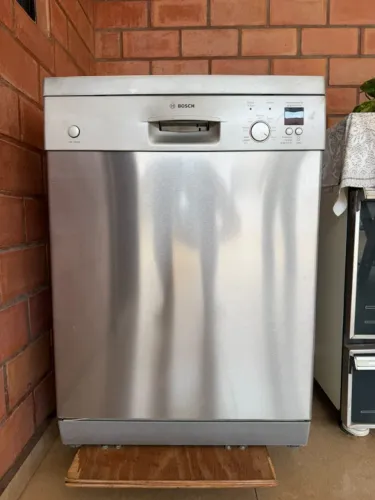 Máquina de lavar louça Bosch Inox 12 Serviços