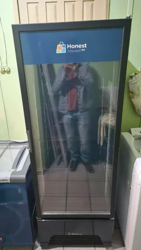 Vendo Refrigerador Expositor 2 a 8ºc 370/403L<br>Interessados *