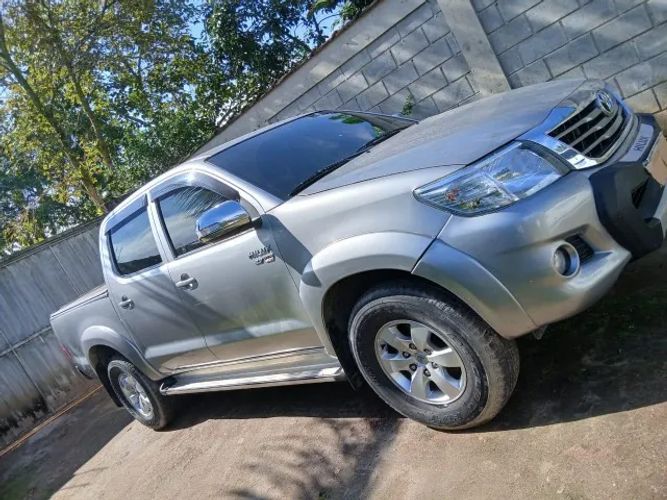 Imagem de Toyota Hilux CD SRV 4X2 2.7 Flex 16V Aut. 2015