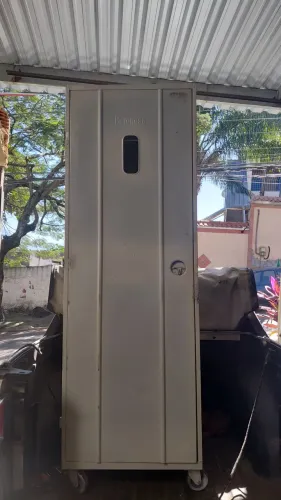 Armário para pães