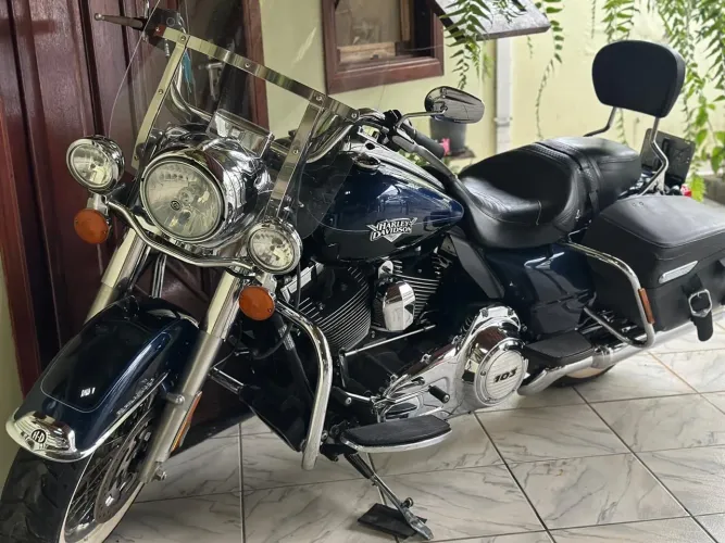 Vendo Harley Davidson único dono, raridade
