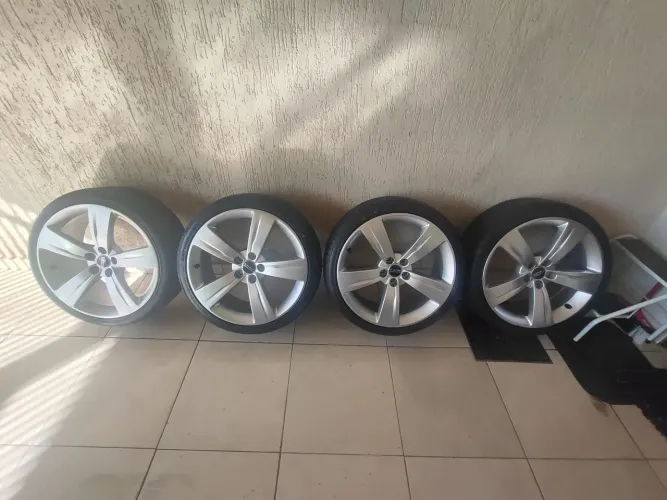 Rodas aro 19 5x108 pneu 235/35/19 tudo novo