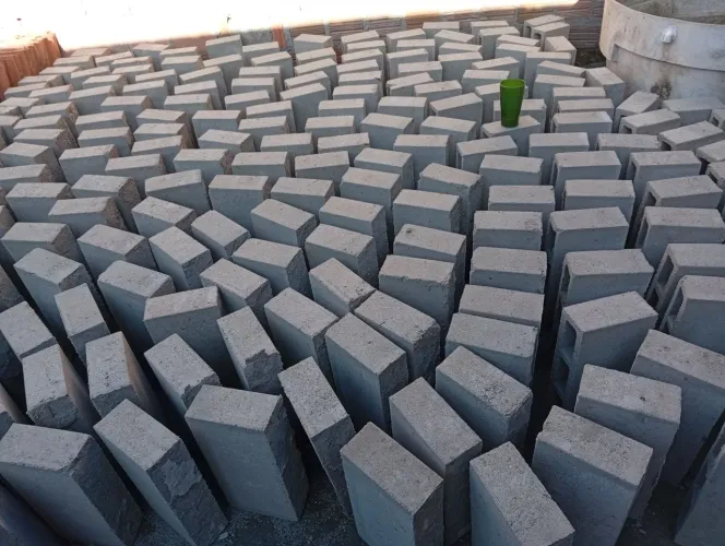 Vendo blocos de concreto 