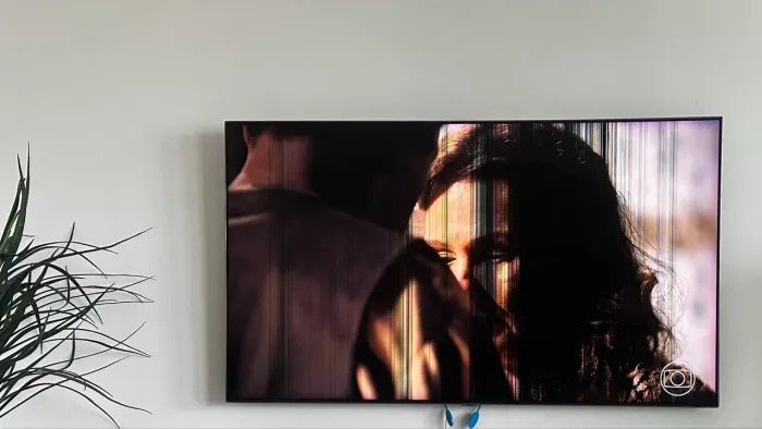 Samsung QLED 55? QN55Q7FNA 4K - Liga, com defeito - Para conserto/peças