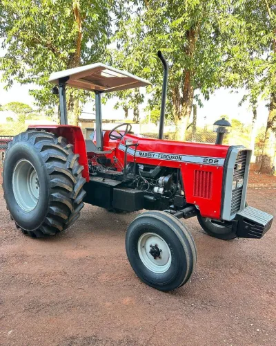 Trator  Massey  Ferguson 