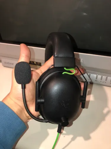 Fone Headset RAZER BLACKSHARK V2 COM CAIXA
