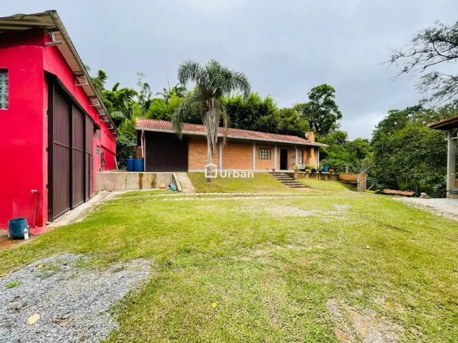 Chácara à venda em Vargem Grande Paulista, Chácara Santa Monica, com 3 quartos, com 2000 m