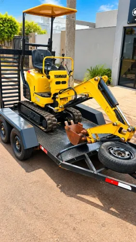 Miniescavadeira Yanmar SV08 ano 2014