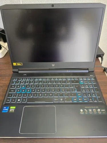 Predator Helios 300 (com 64gb de ram e RTX 3070) para trabalho e jogos pesados
