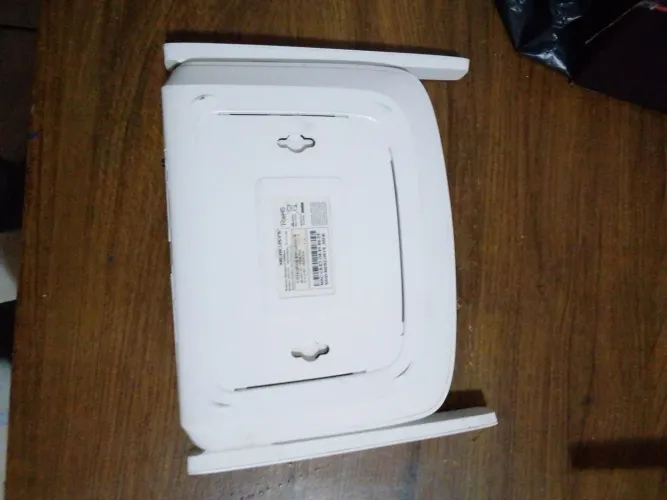 Roteador Mercusys MW305R