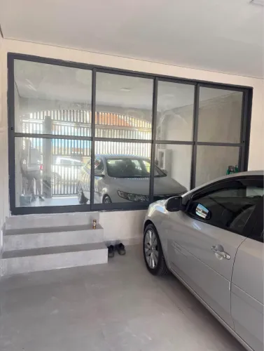 VENDO CASA TÉRREA (RECÉM REFORMADA)
