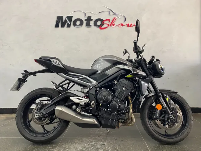 Triumph STREET TRIPLE 765 R