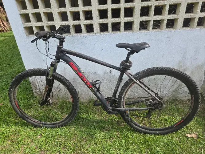 Bicicleta Aro 29 SHOOT Skyline 24 marchas Freio Discos Bomba de Mão 