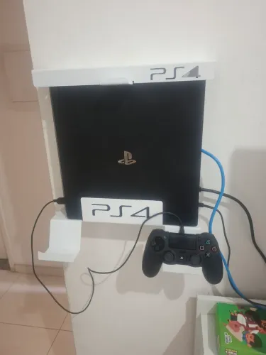 Ps4 pro 1tb modelo cuh 7215B