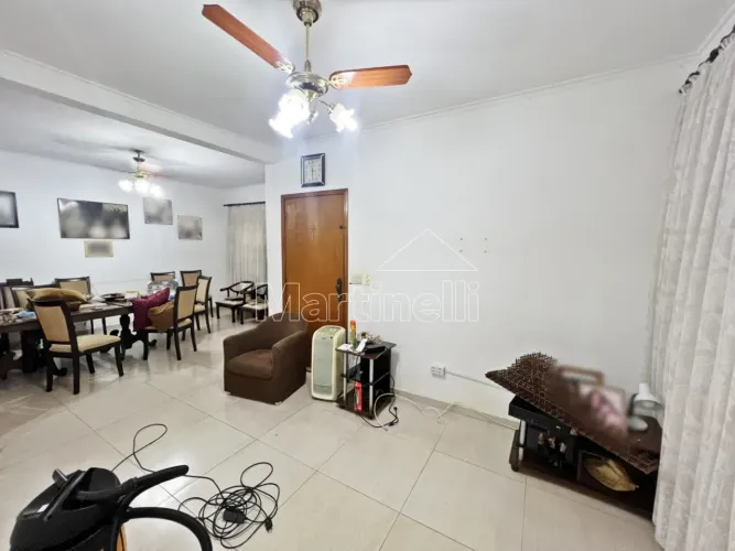 Sobrado à venda, próximo à Avenida Portugal - Ribeirão Preto/SP.