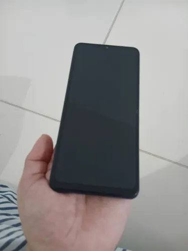 Celular Samsung.  Fone para contato: 79 9  * 