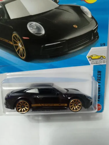 Miniatura HOT WHEELS PORSCHE 911 CARRERA T - Escala 1:64