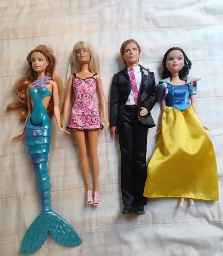 Lote de Barbie