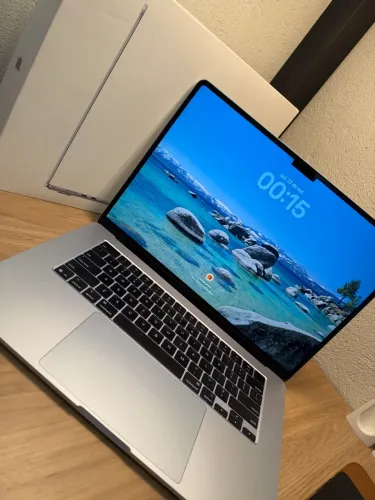 Macbook Air 15 Polegadas. | SEMINOVO | Garantia Apple 13/02/2027
