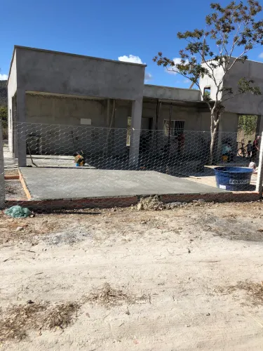 Terra na Chapadas dos Veadeiros e Casa com 