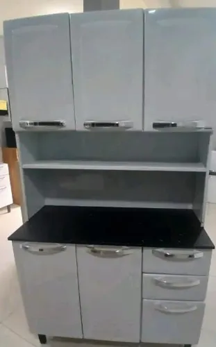Armário de cozinha Itatiaia