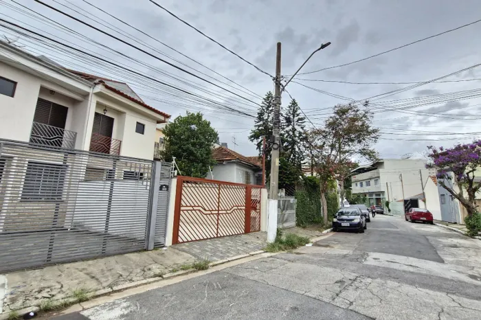 Casa para venda em Vila Maria Alta com 3 quartos, sendo 1 suíte, 90m²