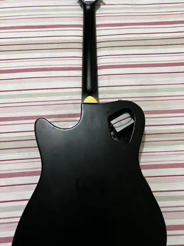 Violão elétrico