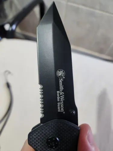 Canivete Smith & Wesson Border Guard