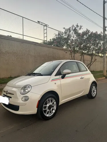 Fiat 500 Cult 1.4 Flex 8V EVO Dualogic 2012