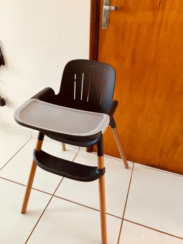Cadeira de Alimentação Infantil