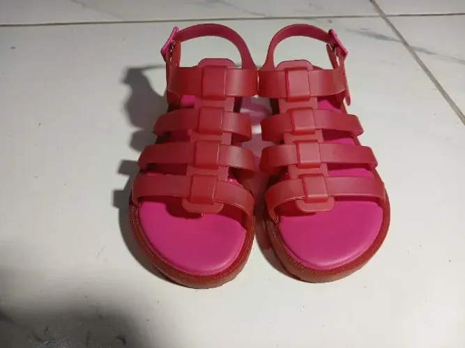 Melissa Flox Pink N° 36 - Linda Com Cheirinho De Morango