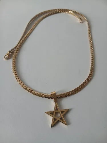 VENDO CORDÃO DE AÇO DOURADO INOXIDÁVEL