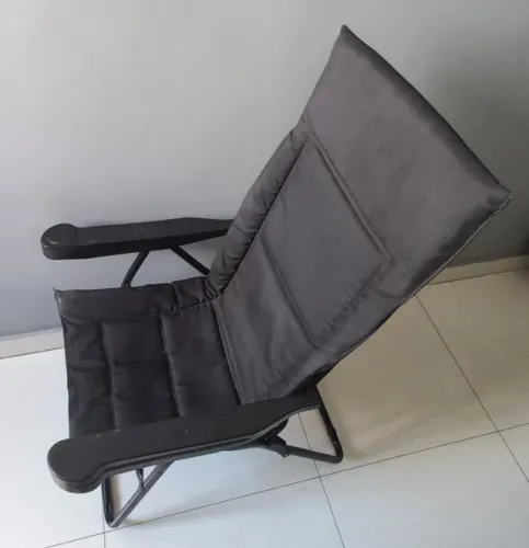 Cadeira Estofada Dobrável.