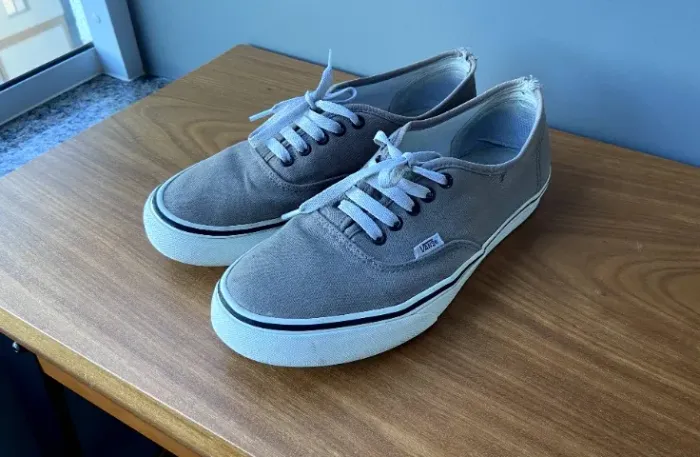 Vans Authentic Cinza - Número 40