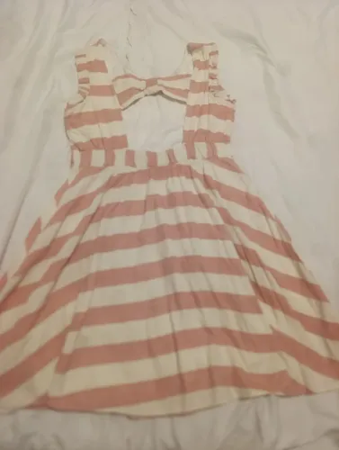 Vendo vestido da marca Milon em ótimo estado de conservação, tamanho 12 anos