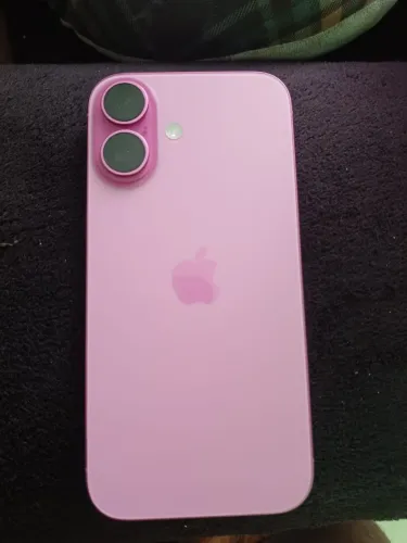 iPhone 16