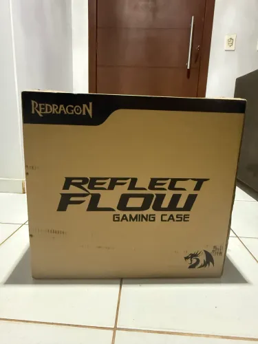 VENDE-SE Gabinete Redragon Reflect Flow NOVO LACRADO - Nunca Usado