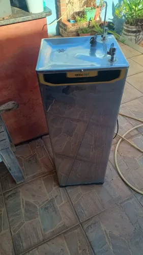 Bebedouro/purificador 127V em perfeito estado de funcionamento