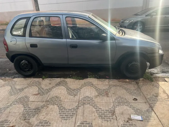 Chevrolet Corsa Wind 1.0 Mpf/milleniumi/ EFI 4P (álcool) 1998