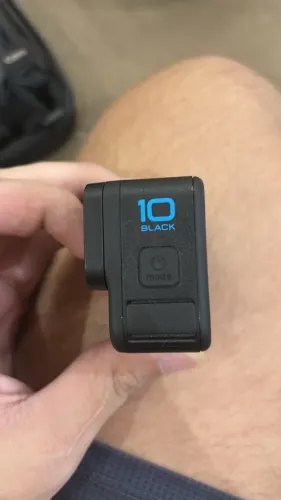  GoPro Hero 10 Black + Kit Completo de Acessórios Vibe Shoot (Impecável)