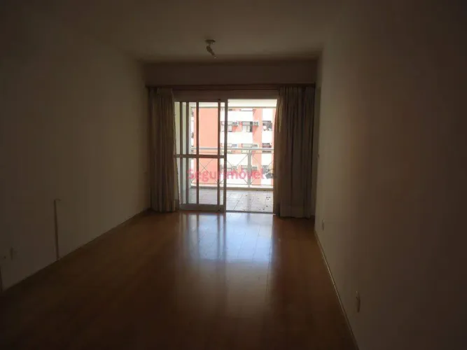Apartamento de 2 quartos para alugar na Gávea Palazzo da Gávea fundos silencioso split 74m