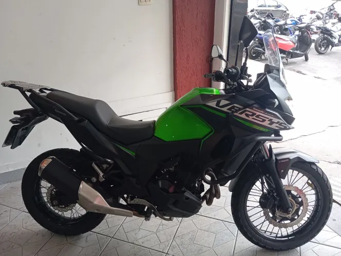 Versys 300 x