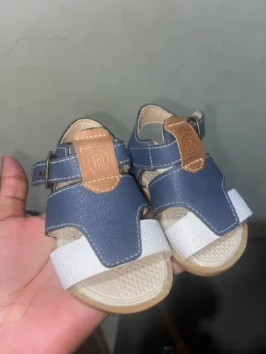 Vendo sandália pimpolho original tamanho 16
