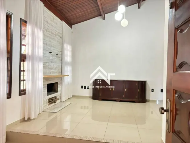 Casa com 4 dormitórios para alugar, 212 m² por R$ 7.170,00/mês - Jardim do Lago - Atibaia/